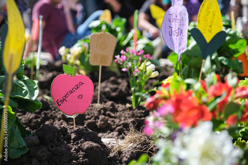 Protest defending sustainable and healthy agriculture photo