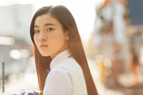 女子校生