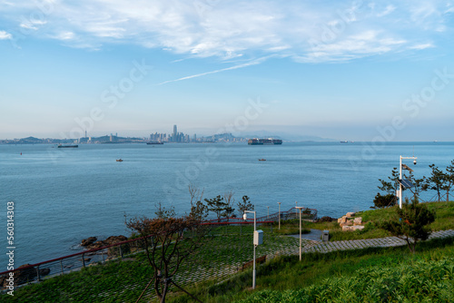 Qingdao Urban Coast Line scenery © 昊 周