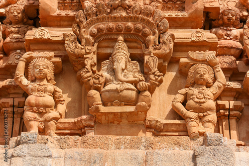 Brihadisvara Temple, Thanjavur, Hindi, religion  photo