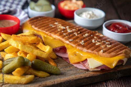 Delicious looking hot sandw...