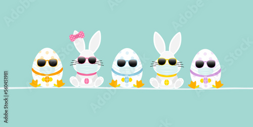 Sitzende Weiße Osterhasen Junge & Mädchen Mit 3 Ostereiern Maske Sonnenbrille Banner Türkis