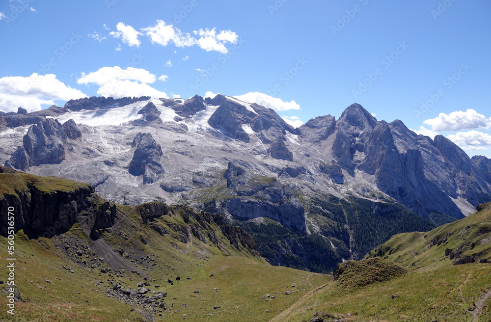 Blick vom Padonkamm zur Marmolada Blick vom Padonkamm zur Marmolada