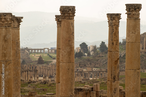 Bild auf Leinwand view on the historical site of Jerash, Jordan