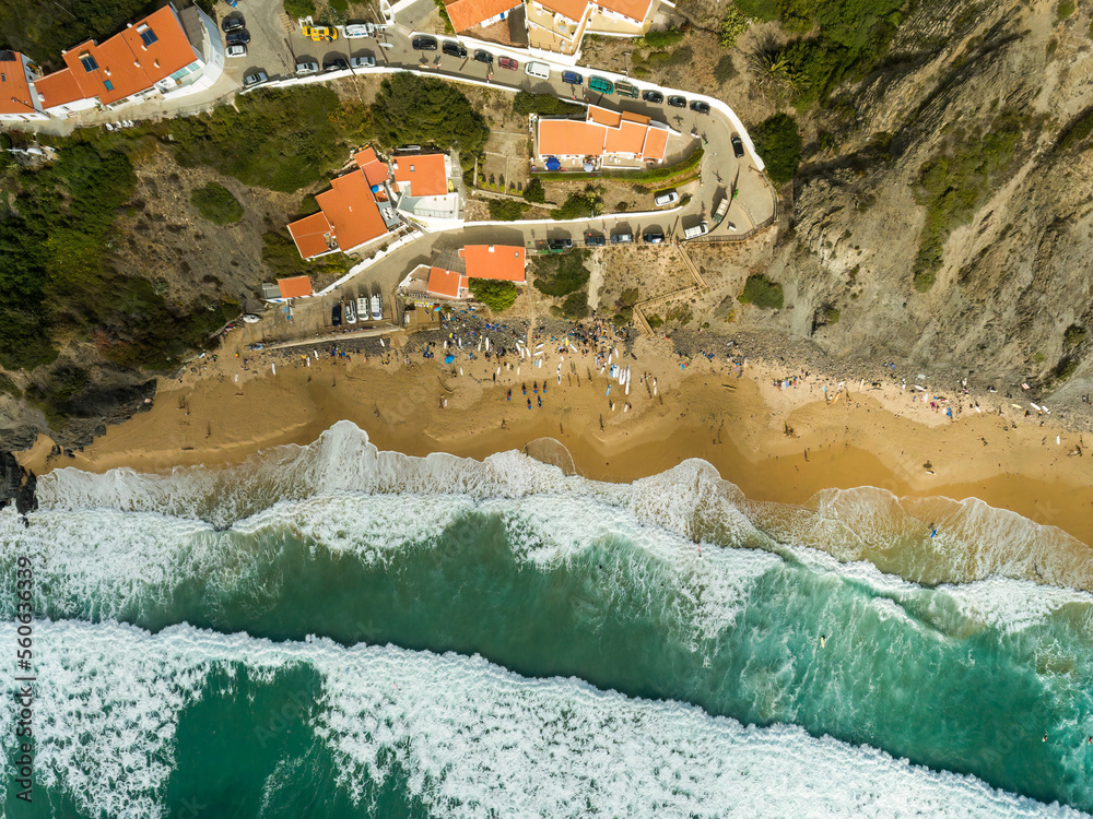 Φωτογραφία Aerial view of Atlantic Ocean at the coast of Portugal.