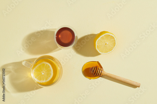 Beverage of tea with fresh lemon in the break time