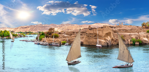 Obraz na płótnie Famous sailboats with Nile River scenery, panoramic view of the Aswan, Egypt w salonie