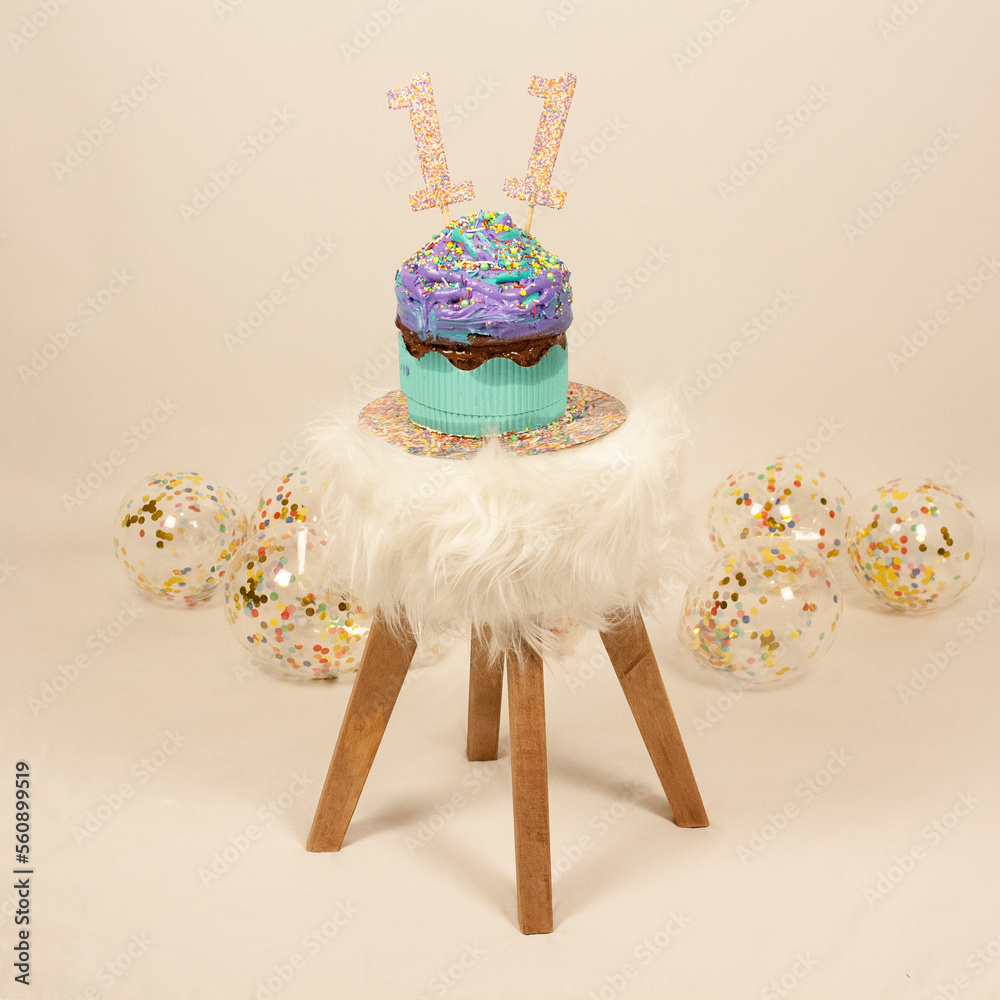 11th birthday cake with balloons Stock Photo | Adobe Stock