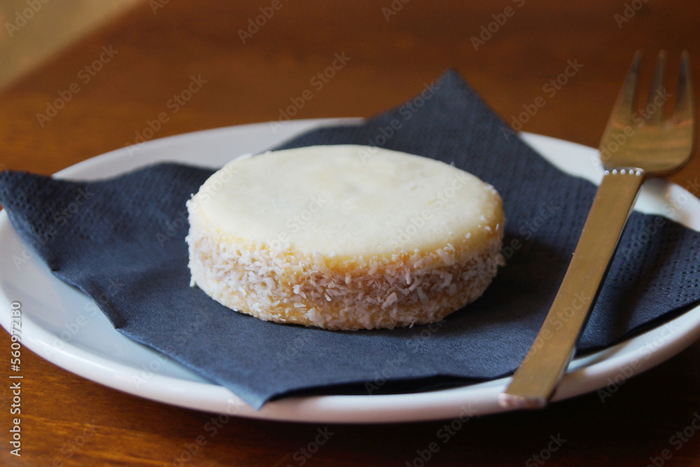 Alfajores are a typical sweet from several Latin American countries and are characterized by obtaining a rounded shape and being filled with sweet cream. Alfajores are a typical sweet from several Latin American countries and are characterized by obtaining a rounded shape and being filled with sweet cream.
