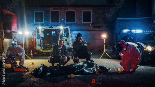 Obraz na płótnie Crime Scene Investigation Team Working on a Case of Homicide at Night