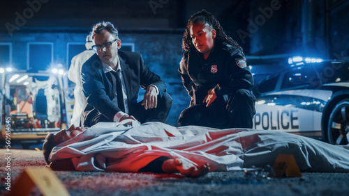 Fotografía Police Officers Arriving at Crime Scene At Night