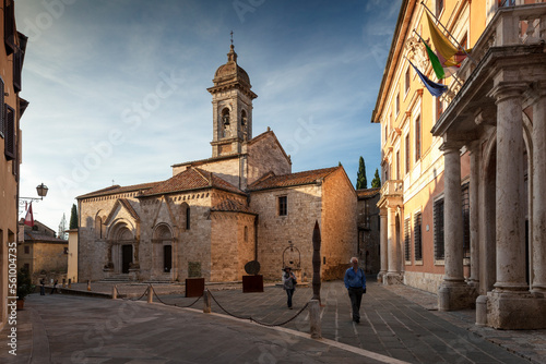 Pieve dei Santi Quirico e Giulitta - San Quirico d'Orcia, Siena
 photo