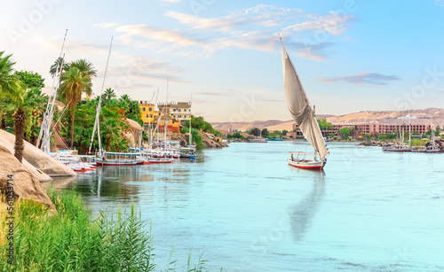 Obraz na płótnie Traditional felucca in the Nile river, Aswan, Egypt, beautiful summer scenery w salonie