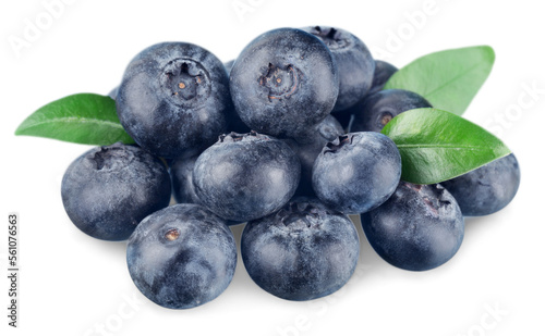 Foto Fresh ripe sweet blueberries with leaves