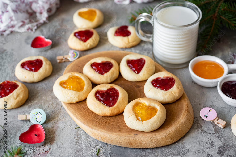 Sweet dessert: cookies with jam. Delicious cookies for lovers on Valentine's day. Delicious snack on March 8. Sweet dessert: cookies with jam. Delicious cookies for lovers on Valentine's day. Delicious snack on March 8.