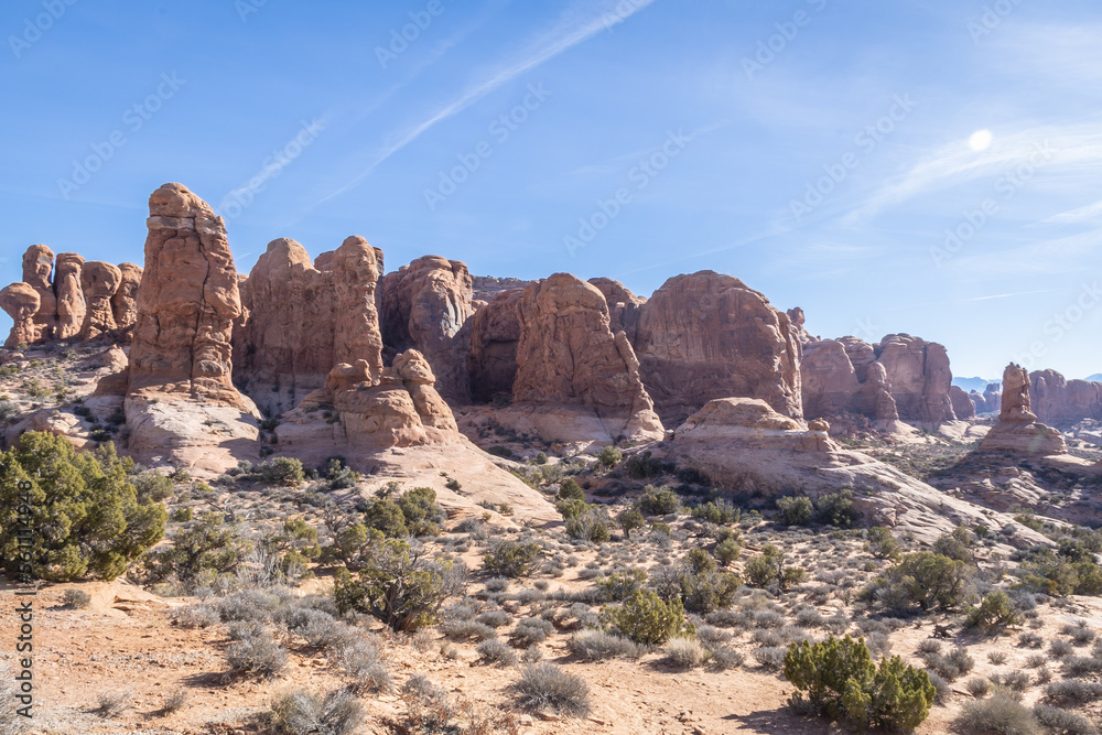 Fototapeta premium Rock formations in the dry and arid landscape of Utah in the United States.
