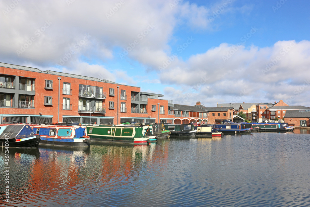 Boats in Worcester Canal Basin	
