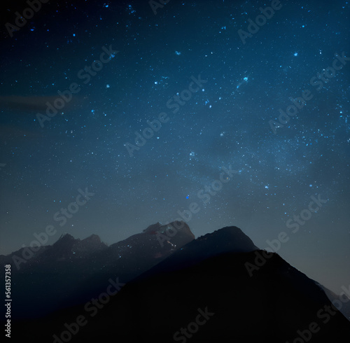 Obraz na płótnie Starry night with a nice view of the mountains w salonie