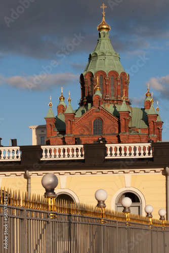 Cathédrale orthodoxe Ouspenski à Helsinki, en Finlande.