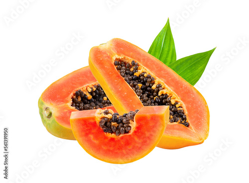 ripe slice papaya with leaf isolated on transparent png