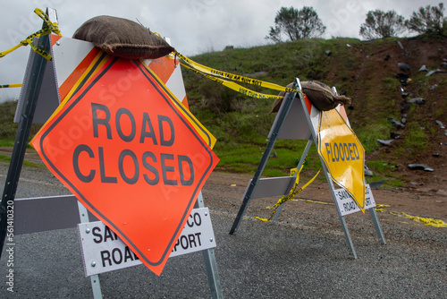 Street Flood warning sign in Gilroy CA