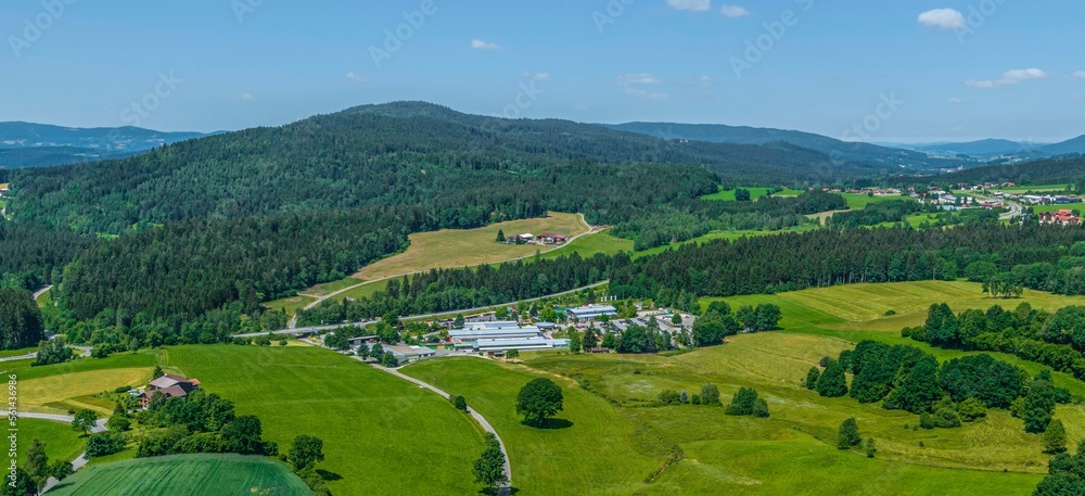 Ausblick auf die Region Bodenmais im Bayerischen Wald, traditioneller Standort für Glasbläserei