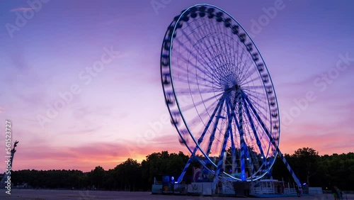 TImelapse Grande roue bordeaux coucher soleil 4K