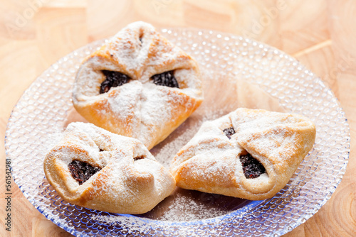 pies stuffed with blueberry marmelade