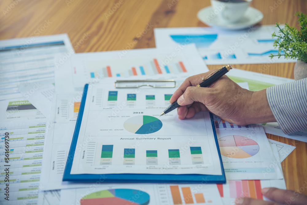 Spreadsheet Analytics Foto de Excel stat spreadsheet business analytics graph statistic with ...