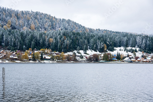 Lake Teletskoye in Altay photo