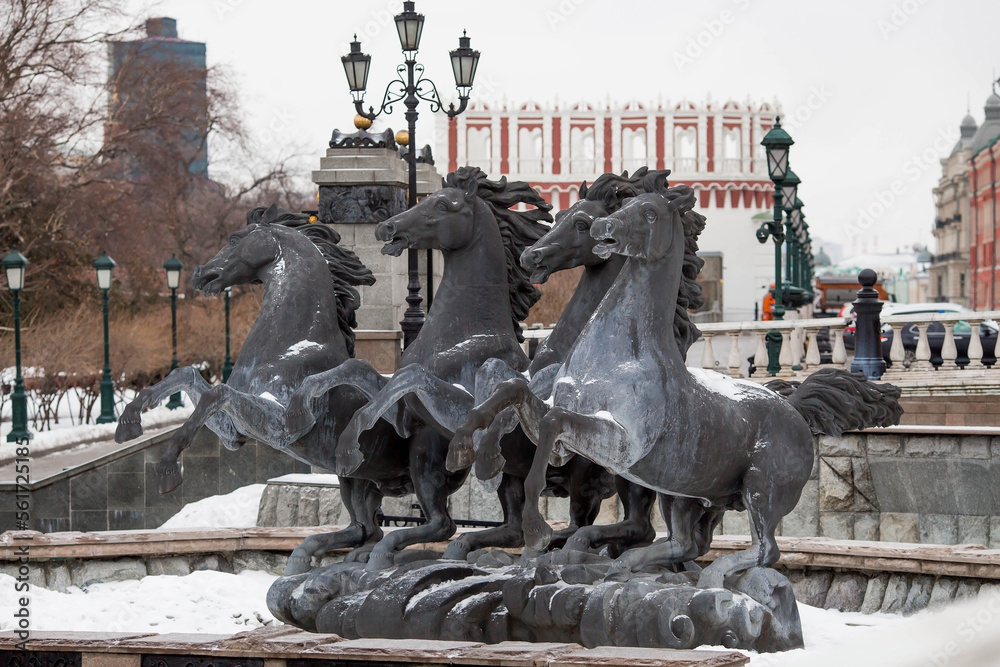 Obraz premium Russia. Moscow. Fountain in the Alexander Garden.Sculptural composition 