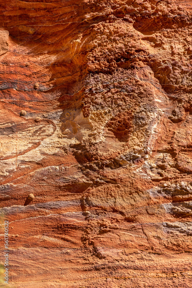 Obraz premium Sandstone rock and mineral layers in Petra, Jordan