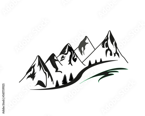 Silhouette de chaîne de montagne et vallée avec sapins photo