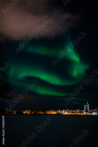 Aurora Boreal sobre cielo de Tromsø