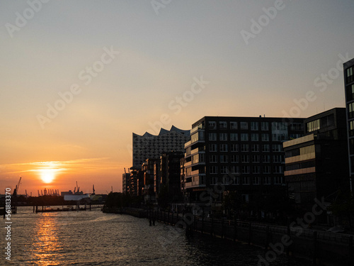 Sonnenuntergang in Hamburg © Felix
