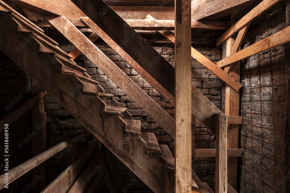 Escalera de madera  Arquitectura en madera, Escalera de madera, Madera