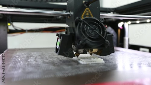 3d printer working on resin part