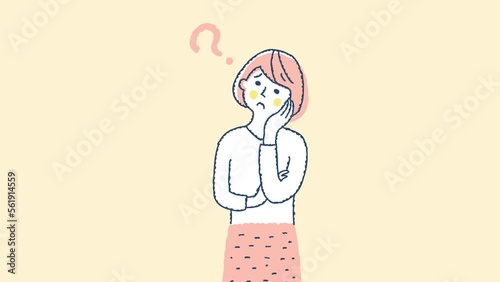 悩んでクエスチョンマークを浮かべる女性　上半身