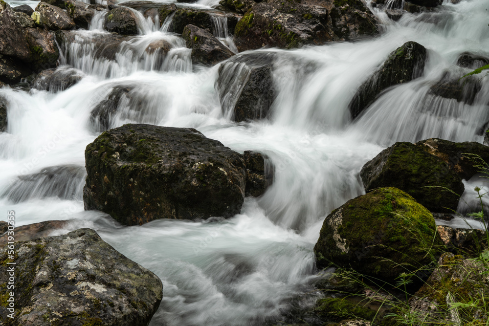 Wasserfall Feigefossen am Lustrafjord, Norwegen