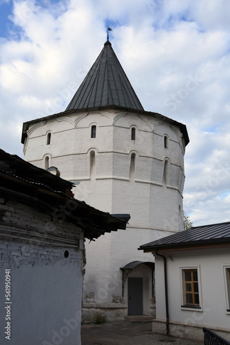 Obraz na płótnie Ancient architecture of Moscow city. Novospassky monastery. Popular landmark. w salonie