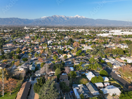 Obraz na płótnie Aerial view of Ontario city in California with mountains in the background, California, USA w salonie