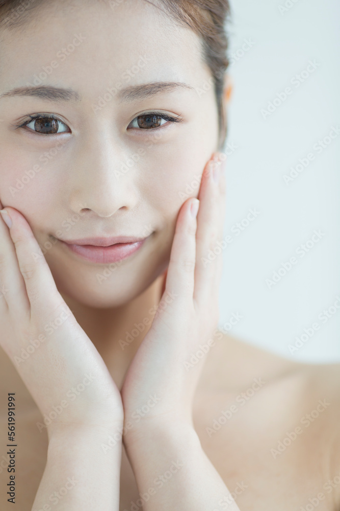 若い女性 若い女性