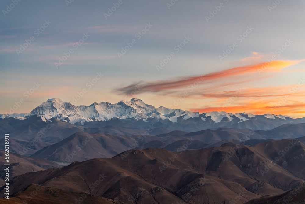 Makalu Peak and Kanchenjunga of Himalaya mountains in Shigatse city Tibet Autonomous Region, China.

