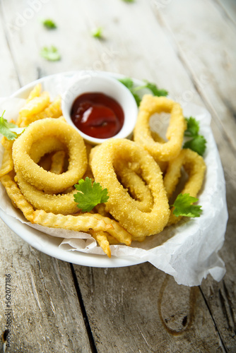 Deep fried squid and chips