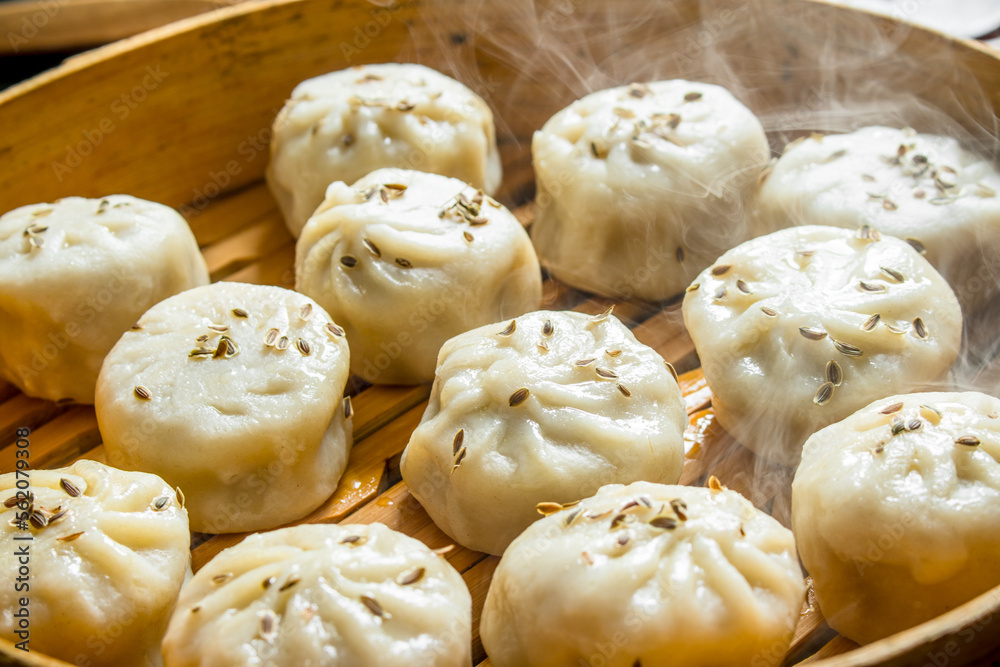 Hot dumplings manta.