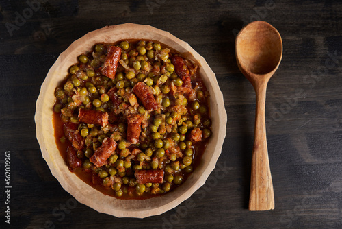 Pea stew with sausages