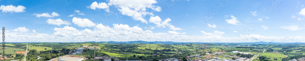 Obraz premium Alfenas, small and beautiful town of Alfenas in Brazil in the state of Minas Gerais photographed in summer with a drone, natural light.