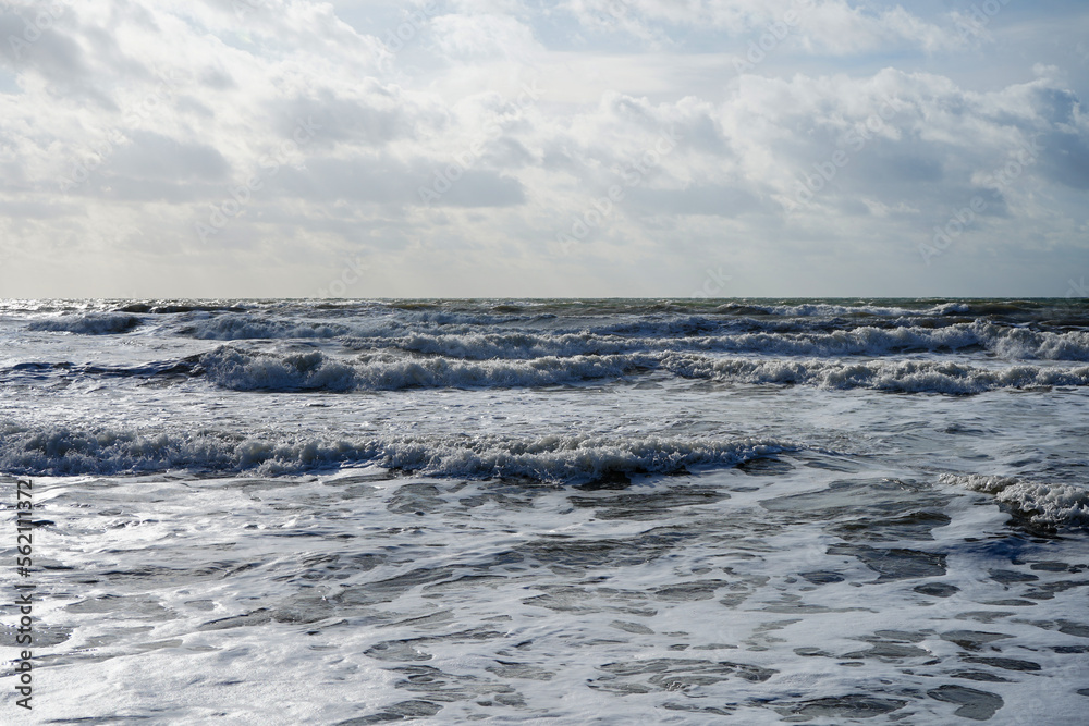 Waves on an ocean shore 