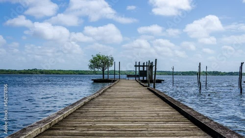 Timelapse ponton lac de soustons Landes 4K