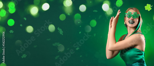 Beautiful young woman weari...